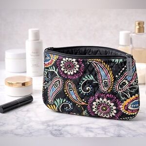 Vera Bradley Quilted Paisley Zipper Pouch Clutch Cosmetic Bag